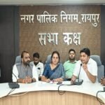 रायपुर : किसी भी घर में जलभराव ना हो, सभी जोन कमिश्नर को महापौर मीनल चौबे ने दिए आवश्यक निर्देश