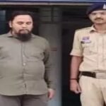 बुजुर्ग भेज रहा था व्हाट्सएप में पोर्न वीडियो, अरेस्ट