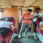 तहसीलदारों का अनोखा प्रदर्शन : रक्तदान कर सरकार से की अपील, 17 सूत्रीय मांगों को लेकर हैं आंदोलनरत