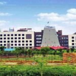 दुर्ग के शिक्षा अधिकारी पर कार्रवाई, गंभीर आरोपों के चलते हुए निलंबित
