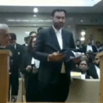 हाईप्रोफाइल संपत्ति विवाद में हंगामा: करिश्मा कपूर और संजय कपूर केस की सुनवाई के दौरान वकीलों में झड़प