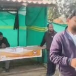 Tehsildar Threatens Farmer : रामानुजगंज में किसान के साथ बदसलूकी का मामला, तहसीलदार ने दिया धमकी