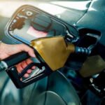 Petrol-Diesel Price Today : कच्चे तेल में नरमी के बीच तेल कंपनियों ने जारी किए नए रेट, जानें आपके शहर में कितना सस्ता हुआ पेट्रोल