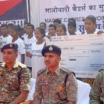 Big Victory For Central Security Forces : सुकमा में बड़ी कामयाबी 26 नक्सली हुए आत्मसमर्पण, 7 महिला कैडर भी शामिल