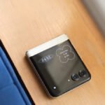 Motorola Razr 60 Ultra 5G Price Drop : Amazon पर ₹30,000 की भारी छूट, जानें नए ऑफर्स और फीचर्स