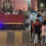 Chhattisgarh News : पुलिस की बड़ी स्ट्राइक ट्रेलर में ठूंस-ठूंस कर भरे थे 200 से ज्यादा यात्री, खरोरा में पकड़ाया ‘मौत का वाहन’