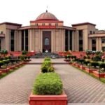 Chhattisgarh High Court Order : दैनिक वेतनभोगियों का ‘पावर हिटिंग’, हाई कोर्ट से मिली नए अभ्यावेदन की मंजूरी, प्रशासन बैकफुट पर