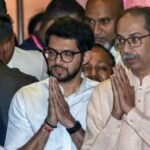 Uddhav Thackeray’ की शिवसेना पर मंडराया नया संकट, छह से सात सांसद शिंदे गुट में जाने को तैयार
