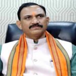 CG News : ‘सिर्फ बयानबाजी नहीं, प्रदेश की भी चिंता करें’… दूसरे राज्यों के डॉक्टरों को प्रैक्टिस की अनुमति के प्रस्ताव पर स्वास्थ्य मंत्री का पलटवार