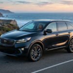 Kia Sorento Hybrid SUV: लॉन्च से पहले दिल्ली-एनसीआर समेत कई शहरों में अनऑफिशियल बुकिंग शुरू, ₹25,000 में हो रही टोकन एंट्री