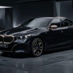 BMW i5 LWB First Edition की बुकिंग भारत में शुरू: सिर्फ 99 गाड़ियां ही होंगी बिक्री के लिए उपलब्ध