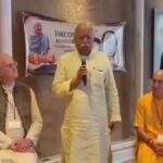 RSS Chief Mohan Bhagwat: न्यूयॉर्क के ऐतिहासिक ISKCON मंदिर पहुंचे RSS प्रमुख मोहन भागवत, ‘कृष्ण चेतना’ को बताया शांति का मार्ग