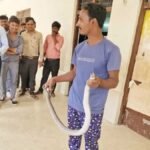 CG NEWS : रेस्क्यू ऑपरेशन के दौरान सांप ने स्नेक कैचर को डसा, अस्पताल में इलाज के दौरान मौत