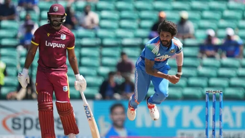 IND vs WI 2nd ODI Playing 11: गुवाहाटी में इस प्लेइंग 11 के साथ उतर सकती है टीम इंडिया, सिराज की वापसी संभव