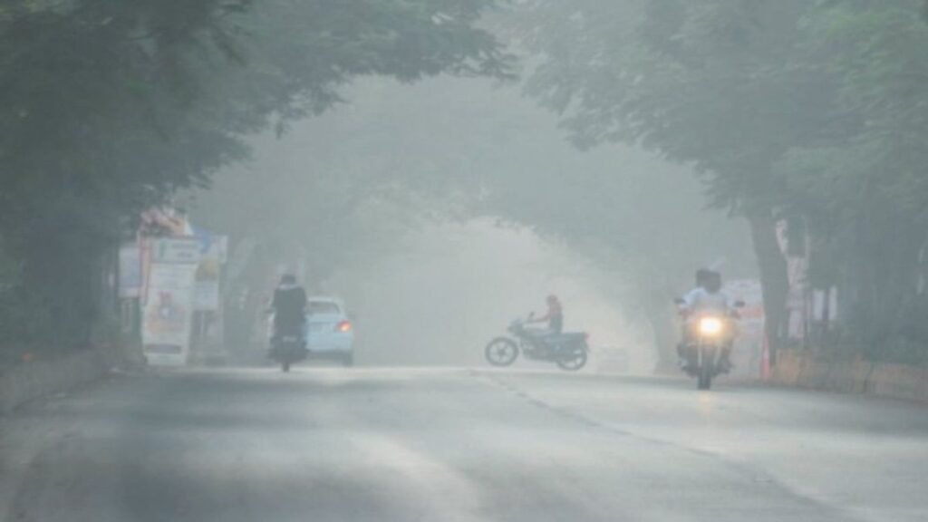 CG Weather Today : छत्तीसगढ़ में रात का तापमान लुढ़कना शुरू, बढ़ने लगी ठंड’ जानें अगले 5 दिनों का मौसम